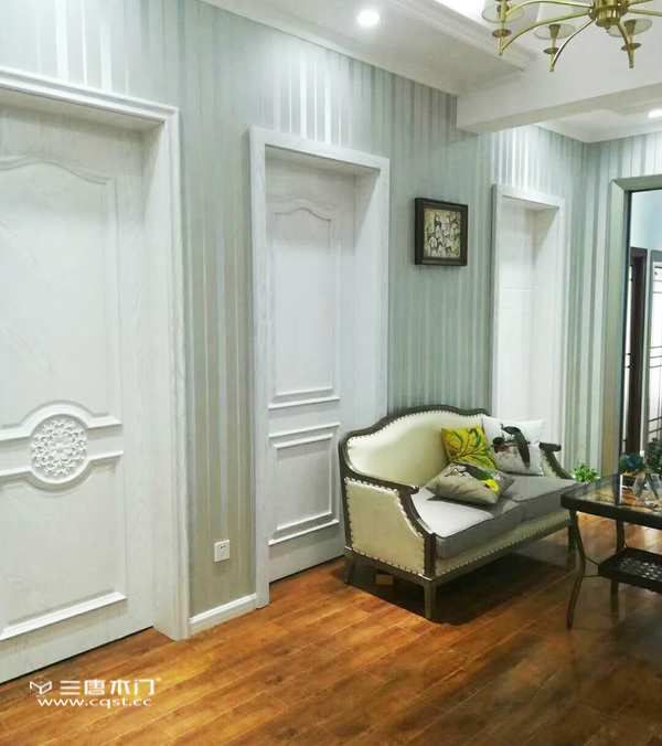 重庆三唐木门：宜宾专卖店重装升级